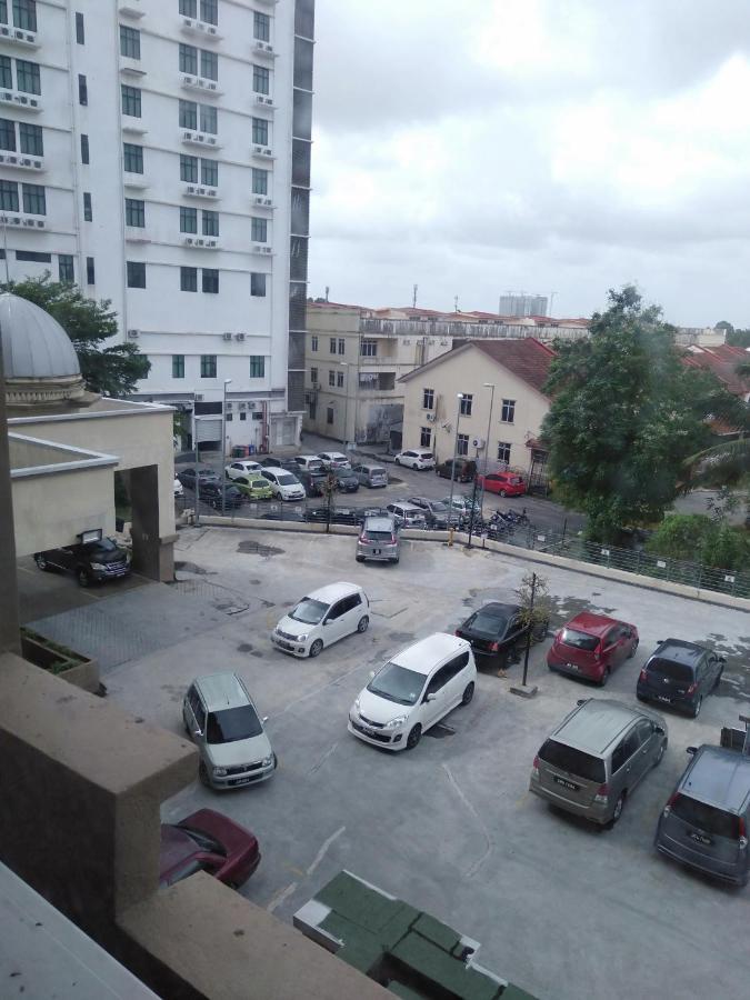 Risqi Apartment 2 Bedroom Wakaf Che Yeh Kota Bharu Exterior foto