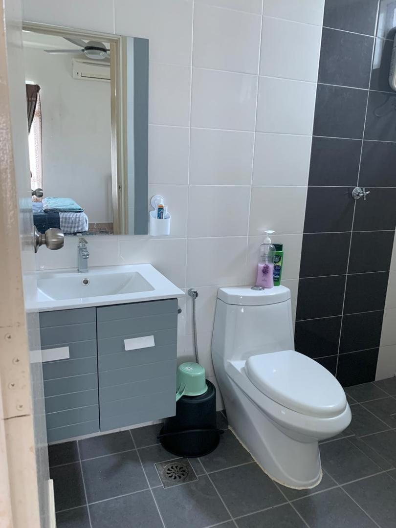Risqi Apartment 2 Bedroom Wakaf Che Yeh Kota Bharu Cameră foto